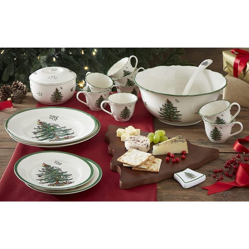 Spode Christmas Tree Collection Luncheon 4 Plates, 9 Inch Earthenware, Pasta & Salad Plate Set, Holiday Dishes, Dishwasher and Microwave Safe, 4 of 8