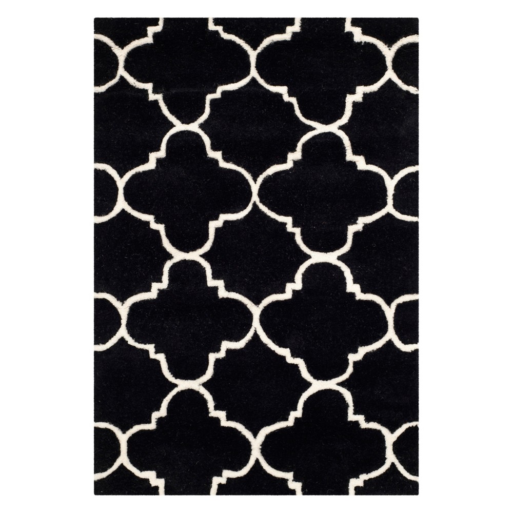 2'x3' Lena Quatrefoil Design Tufted Accent Rug Black/Ivory - Safavieh