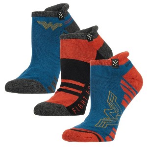 Wonder Woman Fight For Peace Women's 3-Pair Athletic Tabbed Knit Ankle Socks - 1 of 4