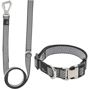 Pet Life 'Escapade' Outdoor Series 2-in-1 Convertible Dog Leash and Collar - 1 of 3