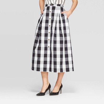 button front midi skirt outfit