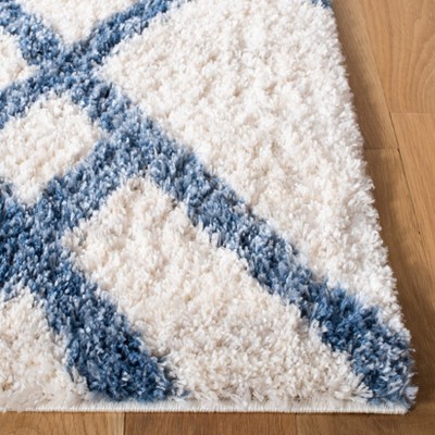 Ivory and Blue Geometric Shag Area Rug, 5'3" x 7'6"