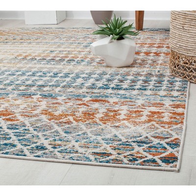 Amelie Ivory Abstract Vintage Synthetic Round Rug, 8'x10'