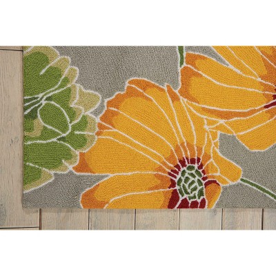 Handcrafted Enchanted Floral Medley 5' x 7' Gray Synthetic Area Rug