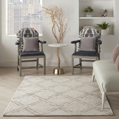 Venosa Grey/Ivory Diamond Hand-Tufted 3'9" x 5'9" Area Rug