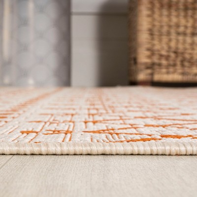 Boho Chic Cream/Orange Geometric Synthetic 5' x 7' Area Rug