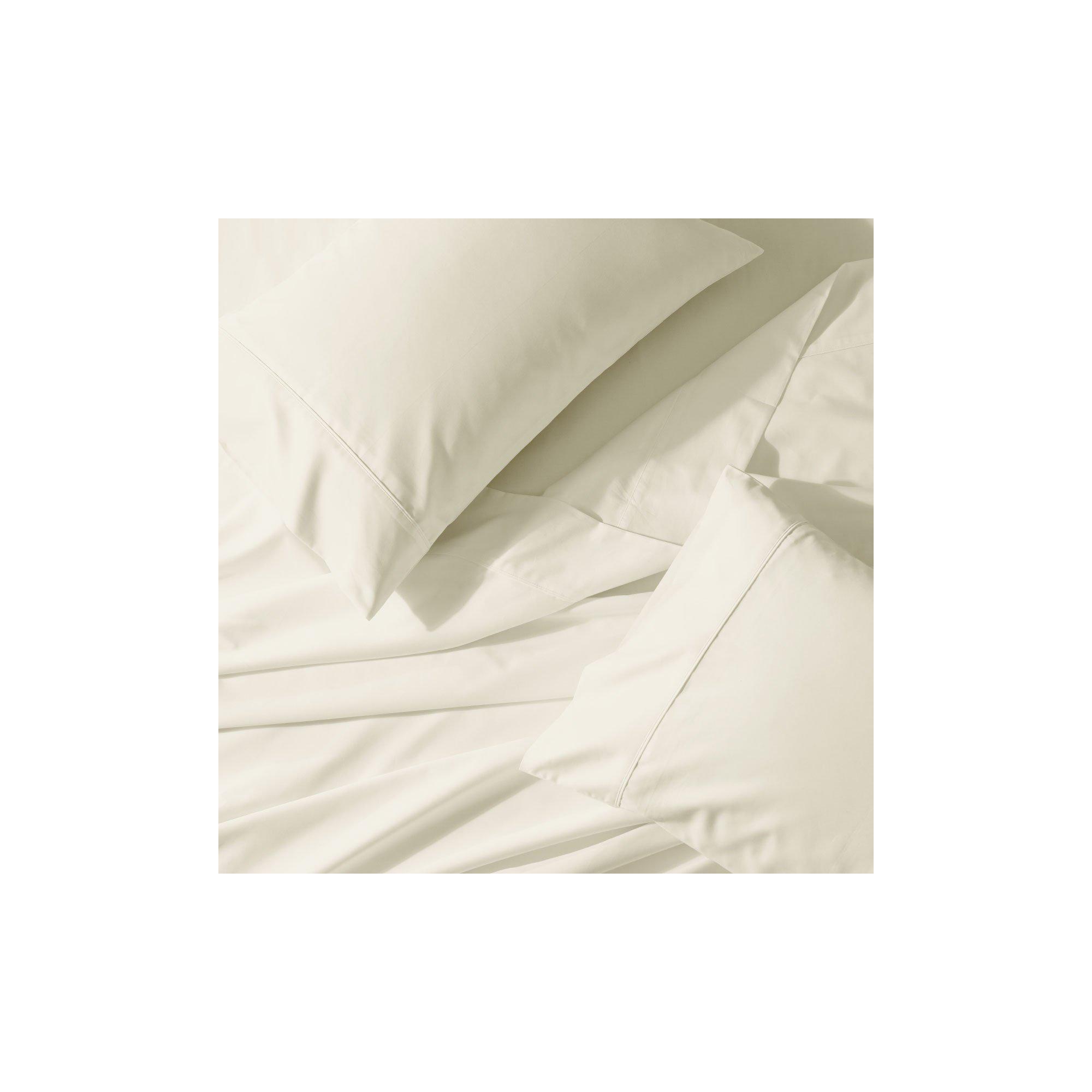 Egyptian Linens Easy Care 650TC Sheet Set - Oversized Extra Deep Pockets (22 inches) Ivory Queen