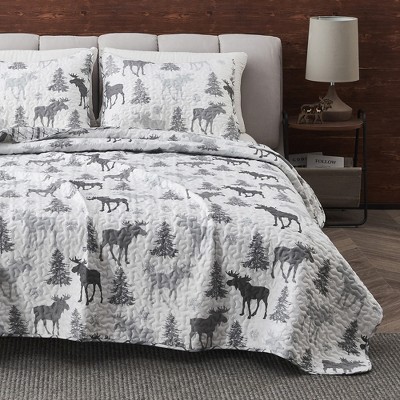 Great Bay Home Rustic Lodge Reversible Quilt Set With Shams