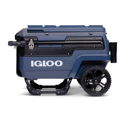 IGLOO COOLER W/ Fishing Rod Holders/table attachment/and tray