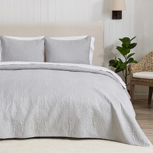 Great Bay Home Pinsonic Medallion Reversible Quilt Set With Shams - 1 of 4