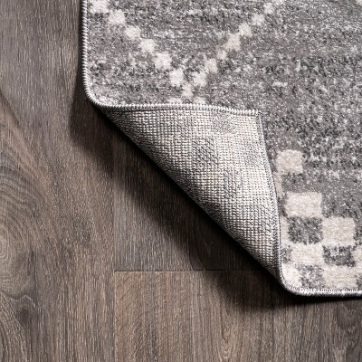 Gray Diamond Reversible Synthetic Runner Rug, 2'x8'