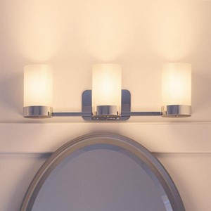 Urban Ambiance Luxury Contemporary Bathroom Vanity Light,  7.5"H x 24.75"W,  Polished Chrome Finish, UHP2292 - 1 of 4