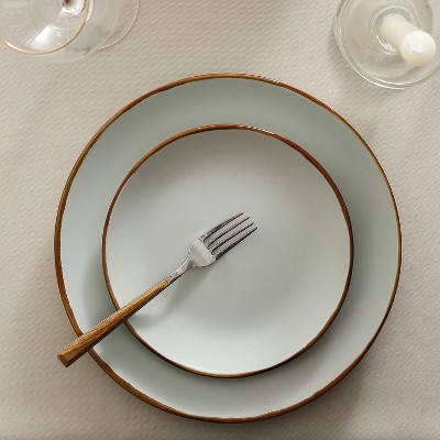 Light Green Ceramic 16-Piece Dinnerware Set with Metallic Band