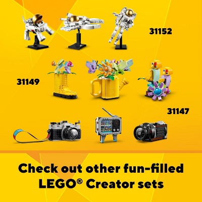 LEGO Creator 3 in 1 Retro Roller Skate Toy 31148_0