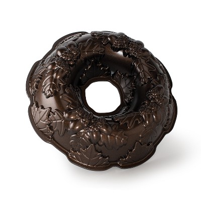 Nordic Ware Autumn Wreath Bundt Pan, Bronze