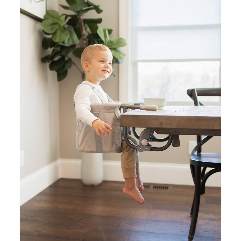 Regalo Easy Dinner Hook On High Chair