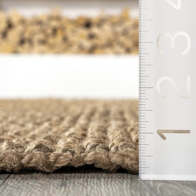 Kiwa Natural Jute 6' x 9' Handwoven Farmhouse Area Rug
