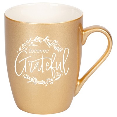 Elanze Designs Forever Grateful Wreath Vegas Gold 10 ounce New Bone China Coffee Cup Mug