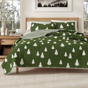 Reversible Olive Green Printed Quilt Set with Shams - Great Bay Home - 1 of 4