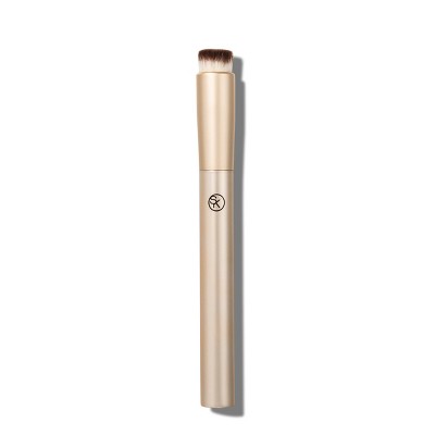 concealer brush