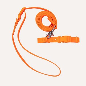 Waterproof Handsfree PVC Dog Leash — All-Weather, Odor-Resistant, Durable & Easy-Clean  — Tilley + Me - 1 of 4