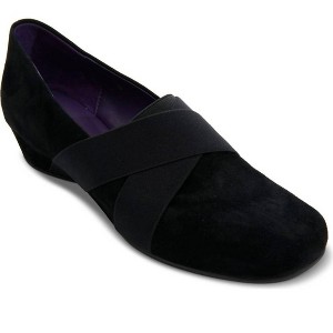 Women's Maiya Wedge Pump - VANELi US9 - 1 of 4