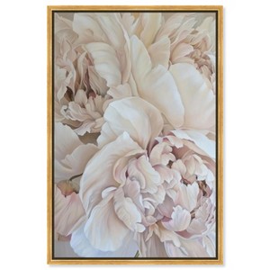 Art Remedy Floral Up Close II Elegant realistic Floral Wall Art Framed - 1 of 4