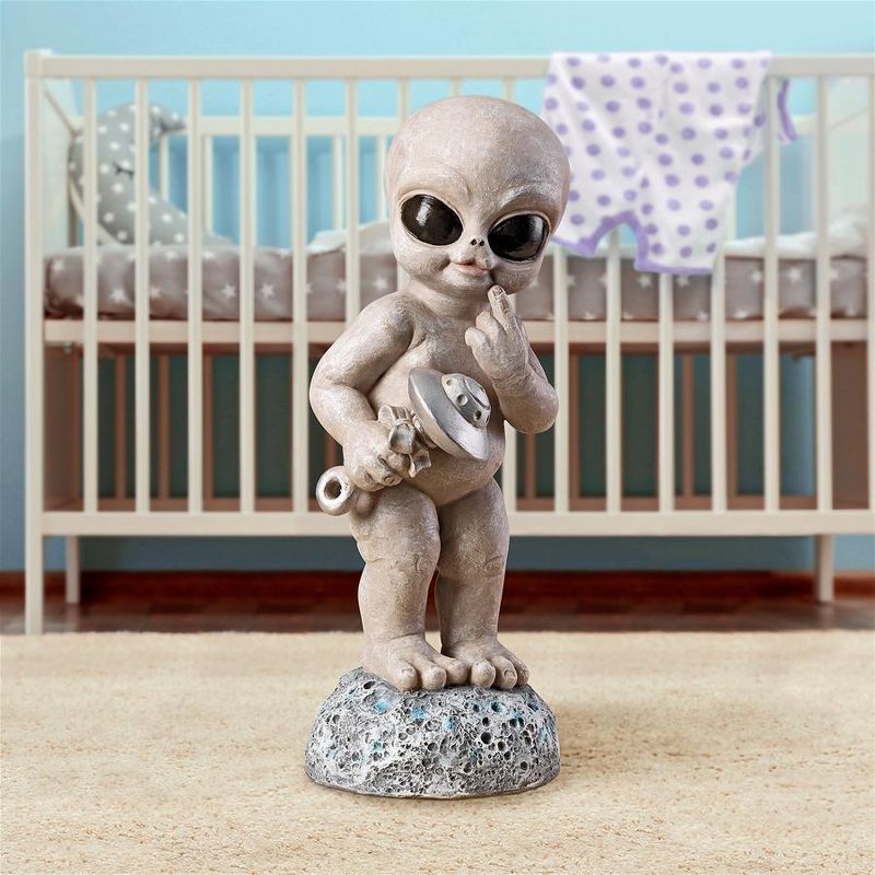 Design Toscano Zeta the Toddler Gray, Roswellian Baby Alien Statue, 1 of 8
