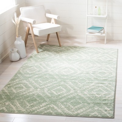 Green and Ivory Geometric Synthetic Rectangular Rug, 3' x 5'