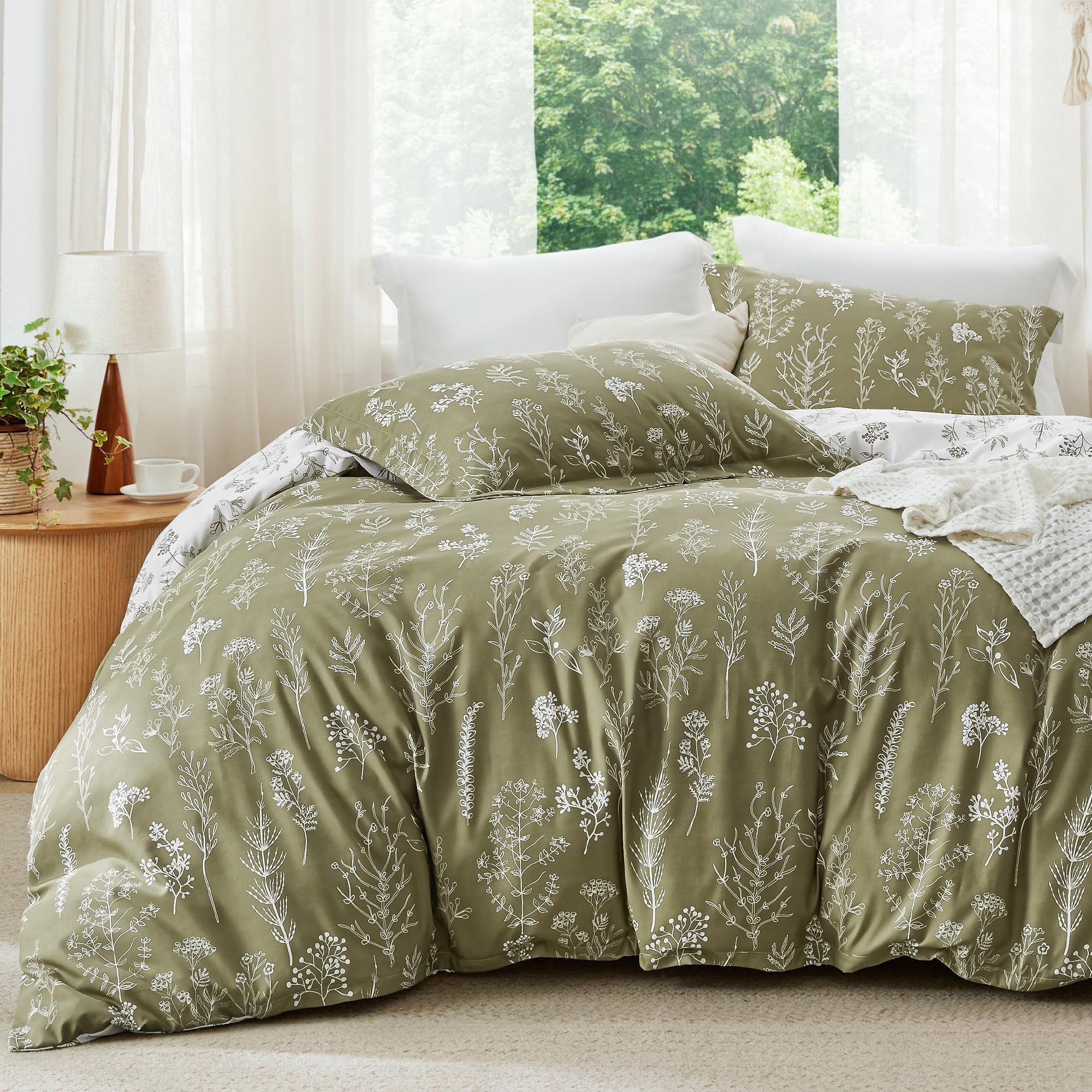 3 Pcs Floral Printed Reversible Olive Green Comforter Set King Size Soft Designed Plants Pattern Bedding Set - Bedsure
