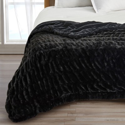 50" x 60" Reversible Faux Fur Throw Blanket - Great Bay Home