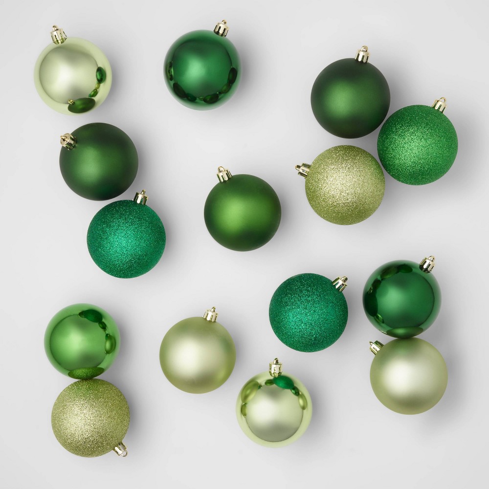 50ct 70mm Christmas Ornament Set Green - Wondershop