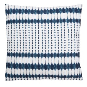 Indoor/Outdoor Kenza Pillow - Navy/White - 18"X18" - Safavieh - 1 of 4