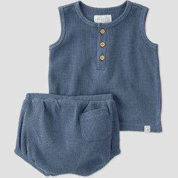 Little Planet by Carter’s Organic Baby 2pc Waffle Knit Coordinate Set