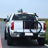 VEVOR Tailgate Bike Pad, 33" Truck Tailgate Pad Carry 2 Mountain Bikes, Tailgate Protection Pad with Reflective Strips and Tool Pocket, Black - 2 of 4