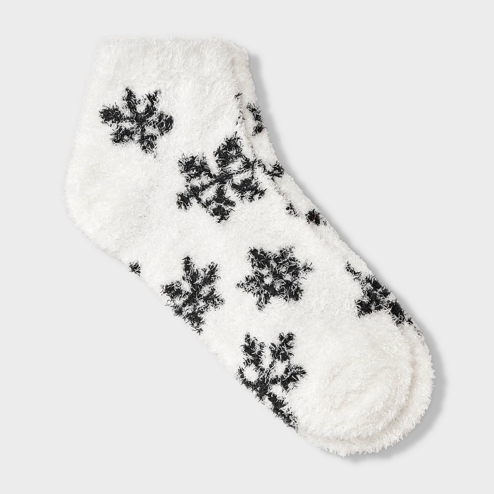 Women Snowflake Cozy Low Cut Sock