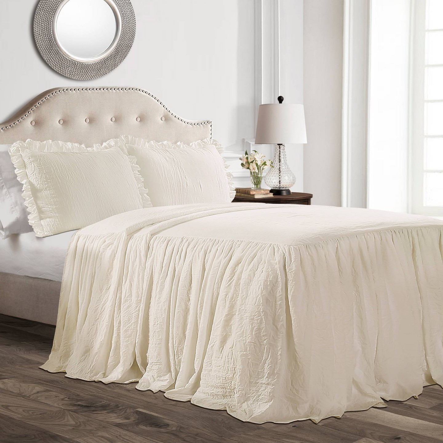 Комплекты с покрывалом Lush Decor 3pc King Ruffle Skirt Bedspread Set Ivory - Lush Décor: Elegant Polyester Bedding, Oeko-Tex Certified, цвет: Слоновая кость — фото 1