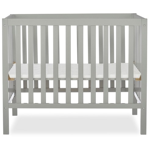 Dream On Me Jpma Certified Edgewood 4 in 1 Convertible Mini Crib