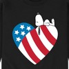 Men's - Peanuts - Snoopy On Flag Heart Graphic Fleece Sweatshirt - 2 of 4