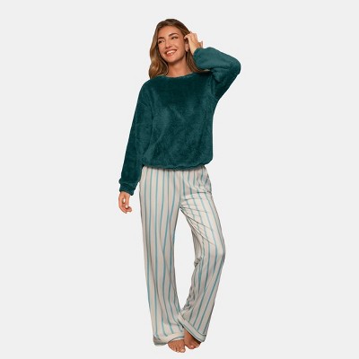 Women's Green Fuzzy Knit Sweater & Striped Pants Pajama Set - Cupshe