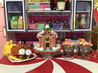 Happy Holidays! We love @mgaentertainment new Miniverse Make it Mini Food  Cafe Series 2!! It is a great holiday activity and a perfect…