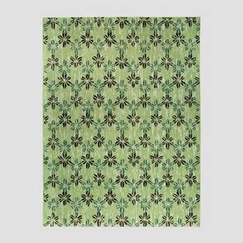 5'3"x7' Floral Stamp Outdoor Rug Green - Threshold™