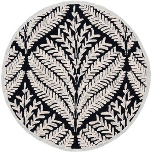 Capri CPR208 Hand Tufted Indoor Rugs - Safavieh - 1 of 4