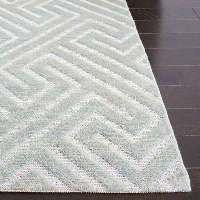 Santa Fe Light Grey Wool Hand-Knotted Area Rug 2' x 3'