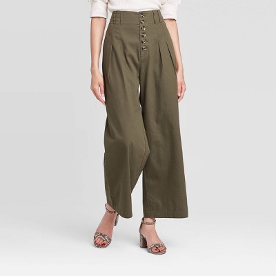 womens cropped slacks