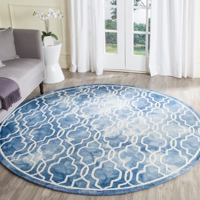 Blue and Ivory Round Hand-Tufted Wool Area Rug