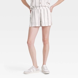 Women's Mid-Rise Linen Pull-On Shorts - Universal Thread™ - 1 of 3
