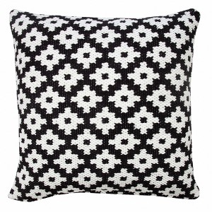 HomeRoots 20" X 20" Black And White 100% Cotton Geometric Zippered Pillow - 1 of 4