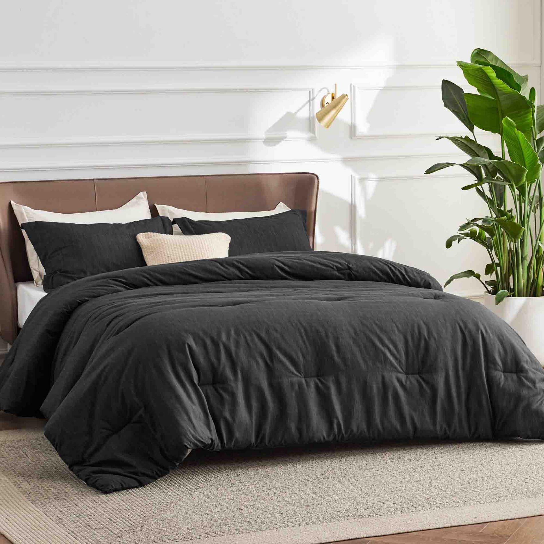 BAGOKIE 3-Piece Bed in a Bag Comforter Set