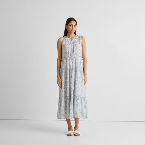 Reistor Women's Perfect Resort Maxi Dress in Blue Florals - image 1 of 4